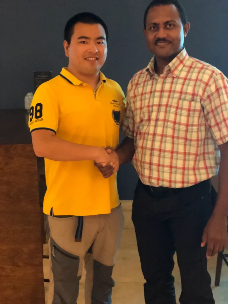 Akicare meeting an ultrasound equipment customer at their office