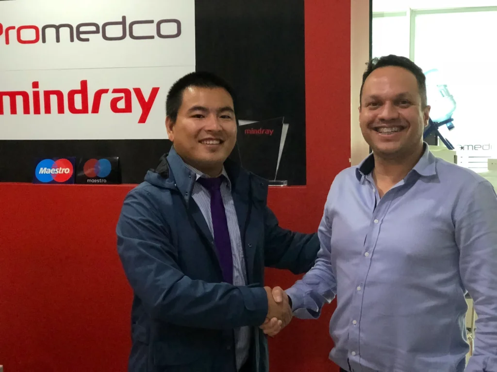 Akicare representative at a customer company in the medical imaging trade