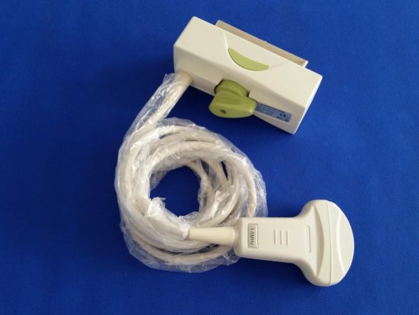 HI-EUP-C715-插头会改金属-如PA230E.jpg Hitachi Aloka EUP-C715 ultrasound probe - representative image