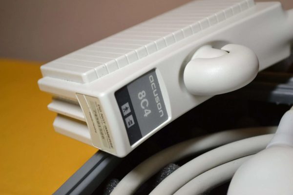 acuson-8c4-ultrasound-probe-b02d7ca3ab.jpg Siemens (Acuson) 8C4 ultrasound probe - representative image