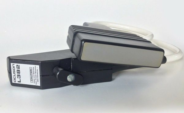 acuson-l382-ultrasound-probe-2f1d16ee47.jpg Siemens (Acuson) L382 ultrasound probe - representative image