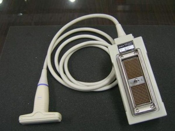 aloka-ust-5712-ultrasound-probe-e2b62d935a.jpg Hitachi Aloka UST-5712 ultrasound probe - representative image