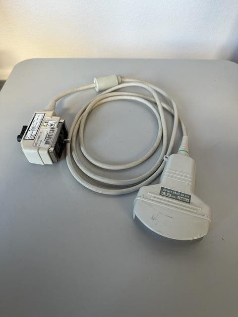 aloka-ust-934n-3-5-ultrasound-probe-8556f43043.jpg Hitachi Aloka UST-934N-3.5 ultrasound probe - representative image