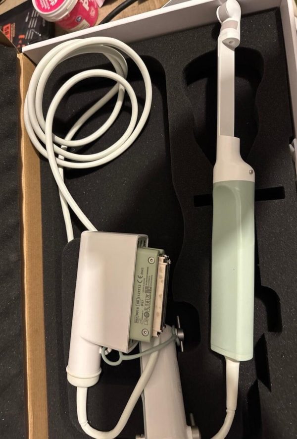 bk-medical-e14c4t-9018-ultrasound-probe-f27f84f87c.jpg BK Medical E14C4t (9018) ultrasound probe - representative image