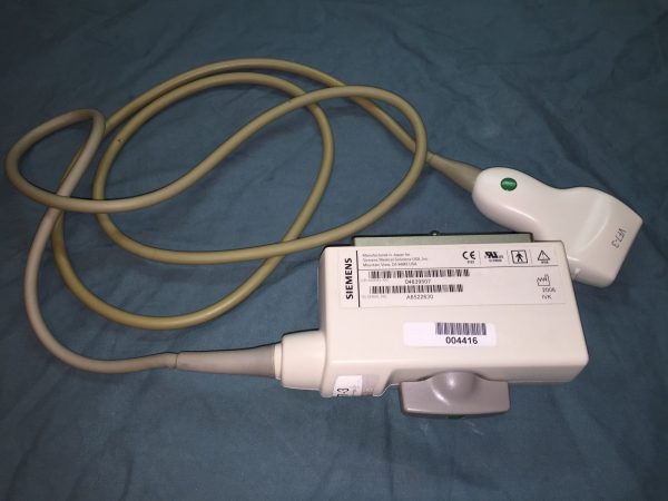 siemens-vf7-3-ultrasound-probe-56ff5068d9.jpg Siemens (Acuson) VF7-3 ultrasound probe - representative image